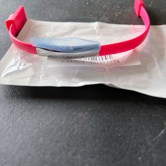 New Silicone Emergency Charging Bracelet For Android Mini Type C Phones - Picture 3 of 4